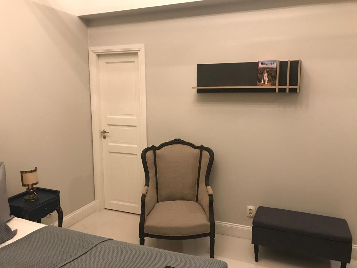 Villa Kertelhof Guesthouse Кярдла Екстер'єр фото